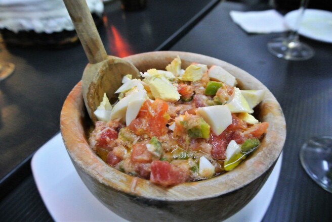 トマトベースのサラダ“ピピラーナ”をつくろう <br /> 世界一のオリーブ産地ハエンの郷土料理を食卓に<br />【オリーブ世界一の国　スペインから】